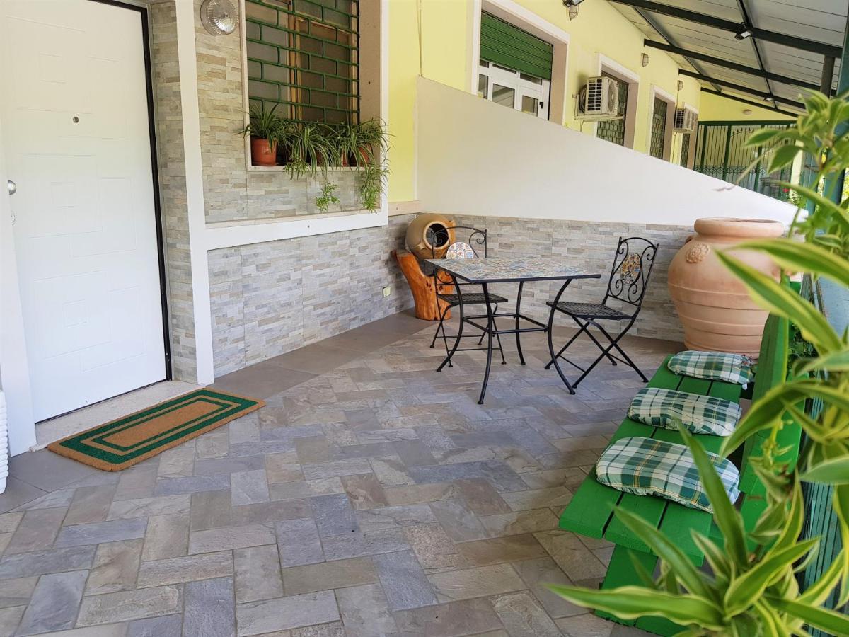 Stylish Apt Terina - Le Lincelle, Lamezia - Bright, Spacious, Elegant And With Terrace SantʼEufemia Lamezia Exterior foto